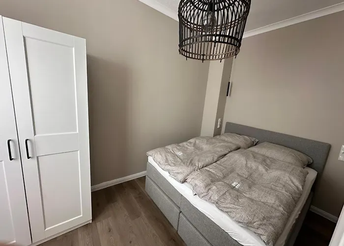 Alte Schule Vitzdorf Im Hamptons-stil Mit Grosser Terrasse! Lägenhet